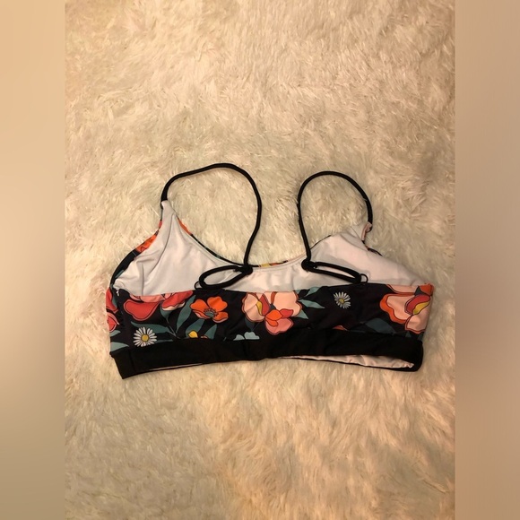Floral Bikini Top with Black Straps Medium - Picture 6 of 11